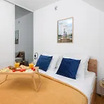 Lumina Spacious In The Old Town