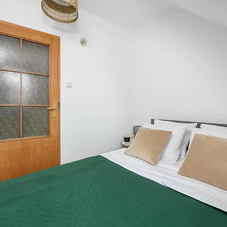 Lumina Spacious In The Old Town Apartamento