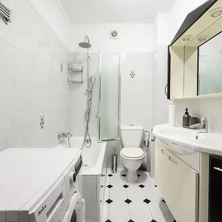 Apartamento Lumina Spacious In The Old Town *