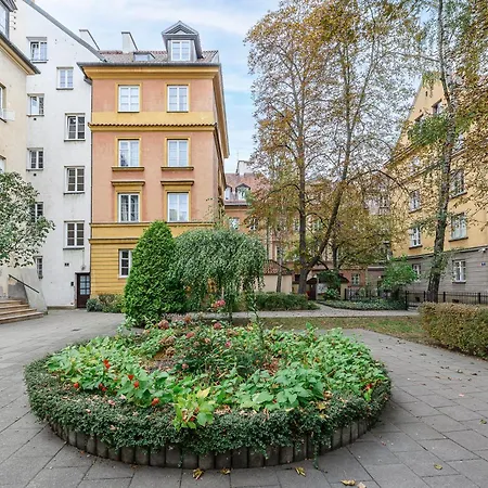 Apartamento Lumina Spacious In The Old Town